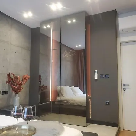 Steviola Apartment *